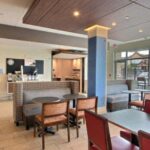 Holiday-Inn-Express-FDL-15