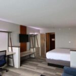 Holiday-Inn-Express-FDL-23